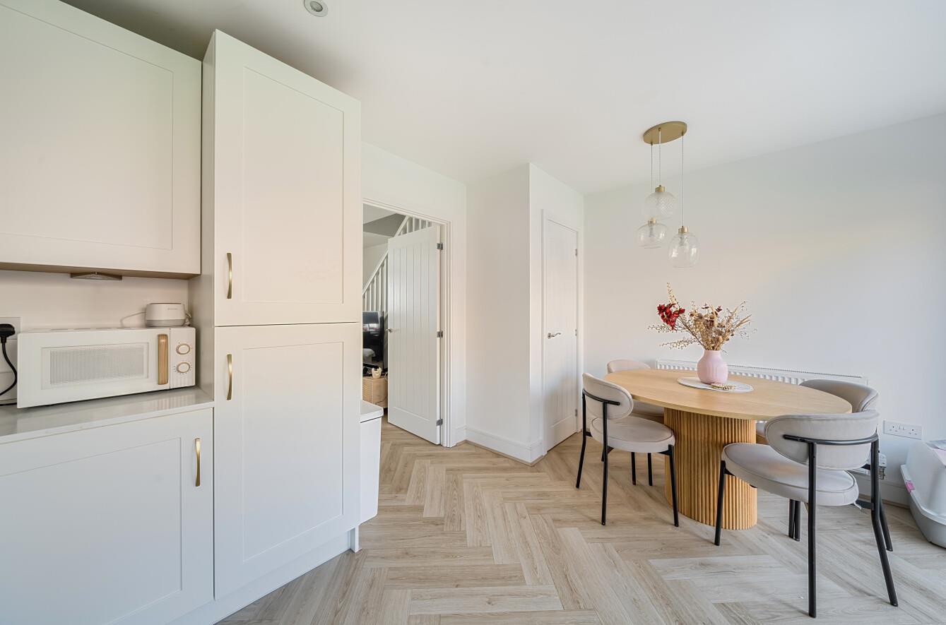 Ffordd Picton Tuberville, Sketty, Swansea, SA2 7RG